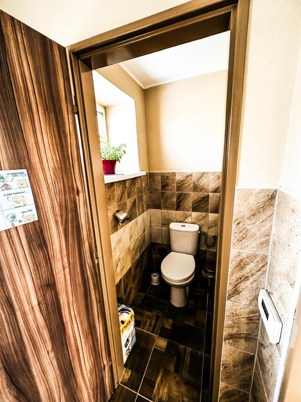Apartman Pod Hradem Horsovsky Tyn ภายนอก รูปภาพ